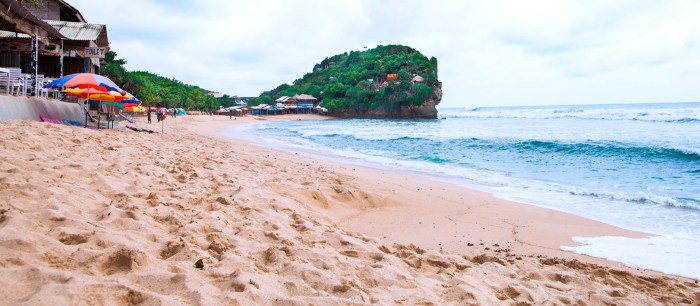 Pantai indrayanti