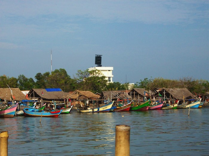 Tanjung kait tangerang wisata pantai tempat dibalik pesona banten tempatwisataunik barat jawa keruh coklat lokasi