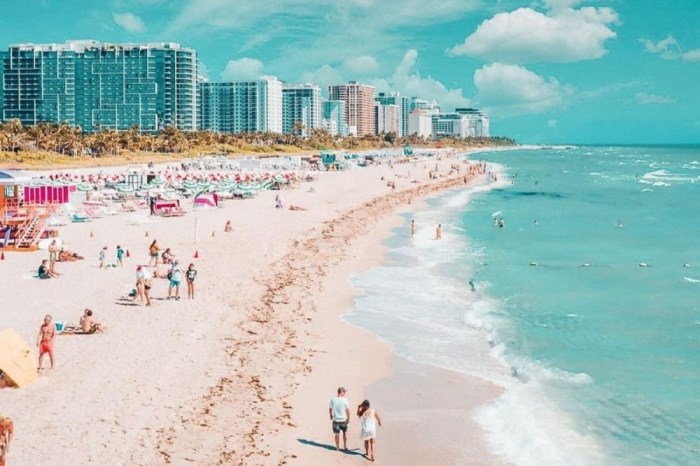 Miami beach florida south things do deco iconic visit boat