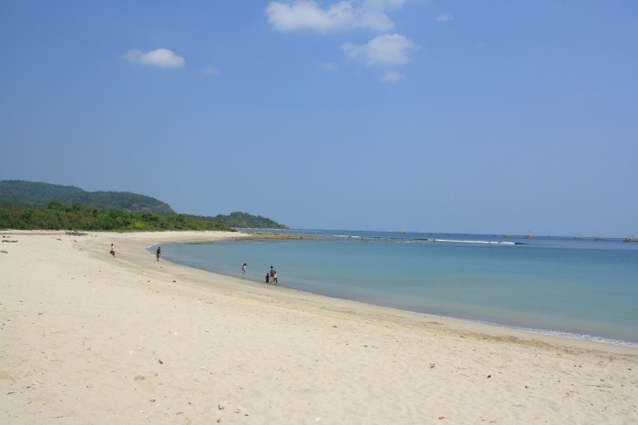 Pantai carita