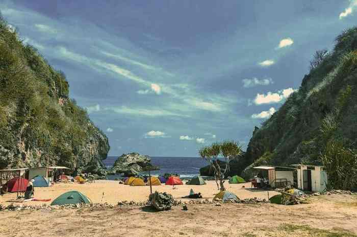 Wediombo laguna pantai pasir menikmati sepaket dan putih ombak