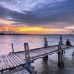 Semarang pantai tempat wisata alam asik menikmati senja paling membawa kesan romantis dakatour masuk tiket