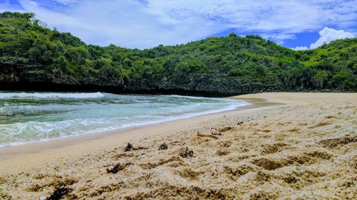 Pantai gunung kidul terbaru masuk tiket harga yogyakarta