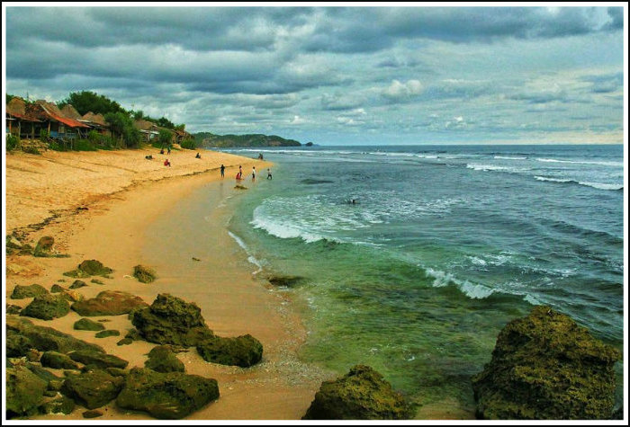 Kidul gunung beach baron beaches revealing discoveryourindonesia