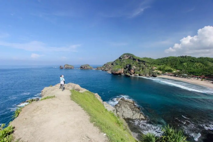 Siung yogyakarta beach indonesia article share