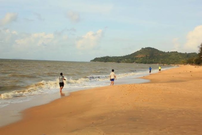 Pantai melawai