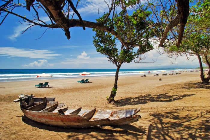 Pantai legian