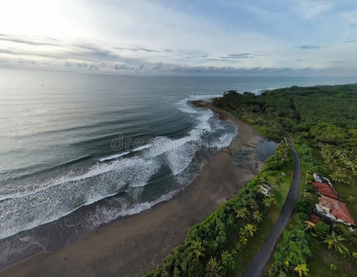 Pantai madasari