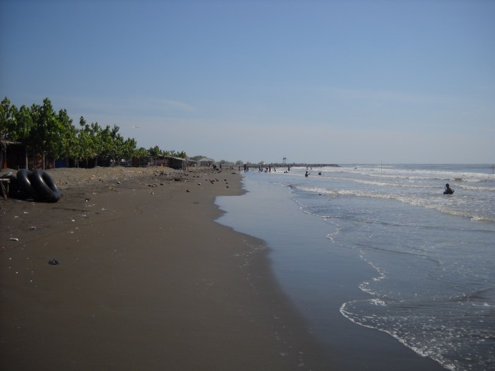 Pantai randusanga