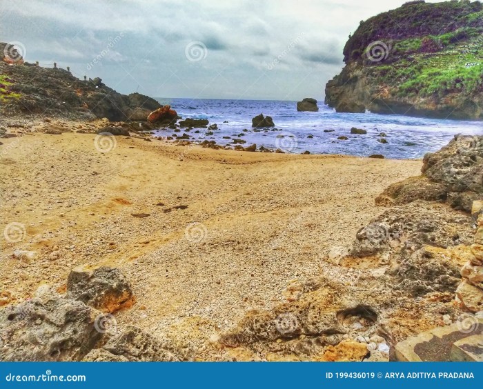 Pantai sembukan