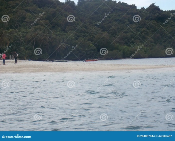 Pantai sari ringgung